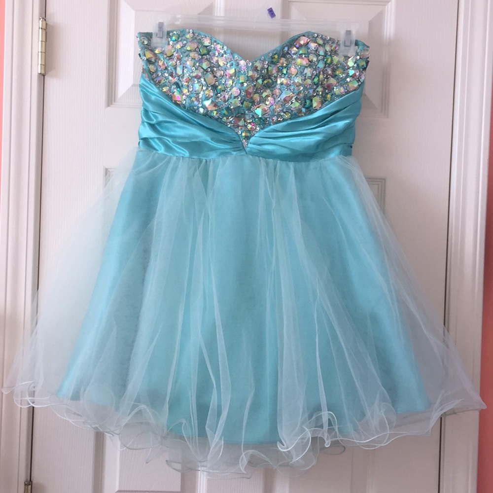 Sequined, teal, prom dress.